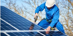 Installation Maintenance Panneaux Solaires Photovoltaïques à Gazaupouy